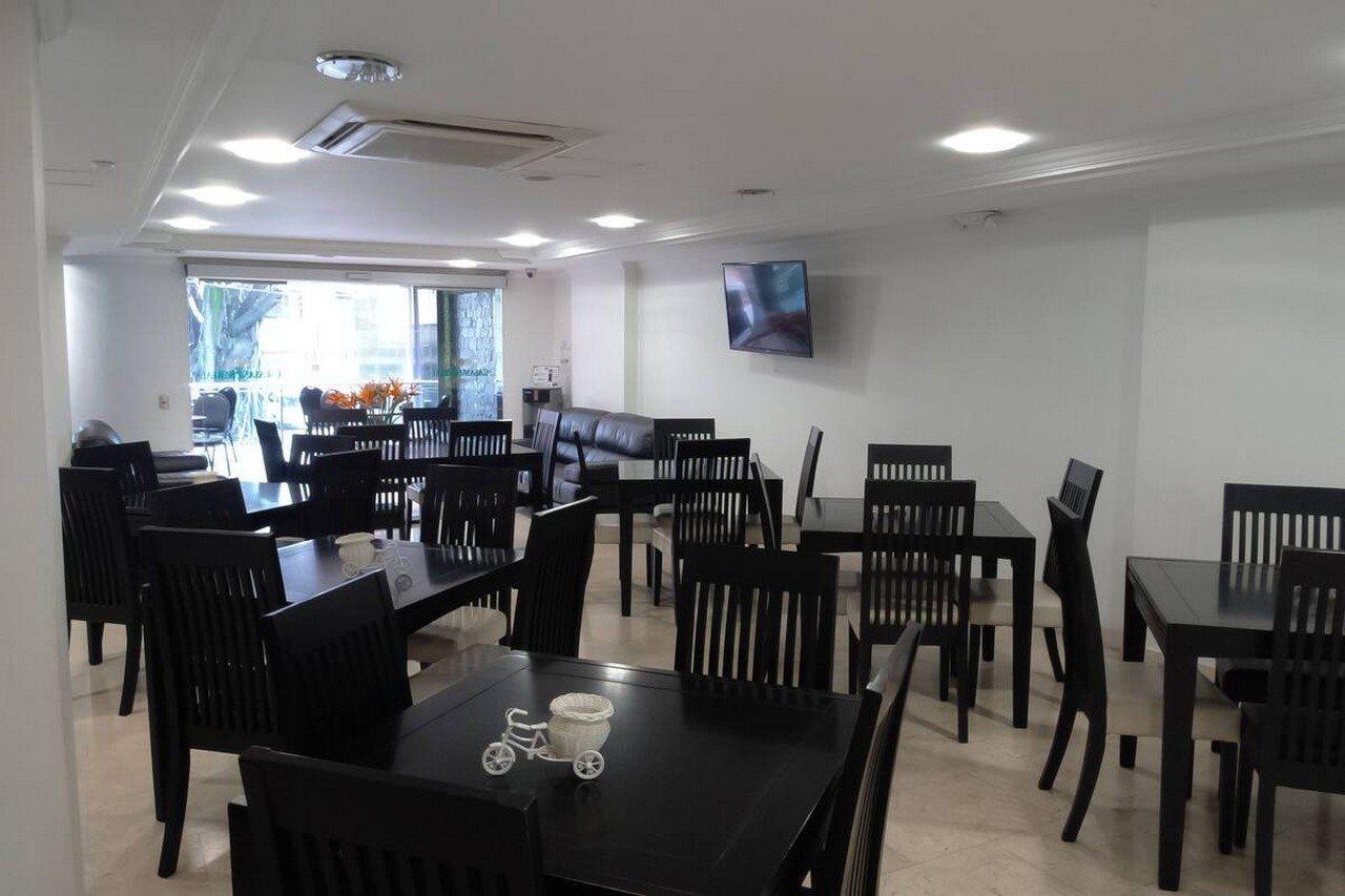 Hotel Calasanz Real ميديلين المظهر الخارجي الصورة