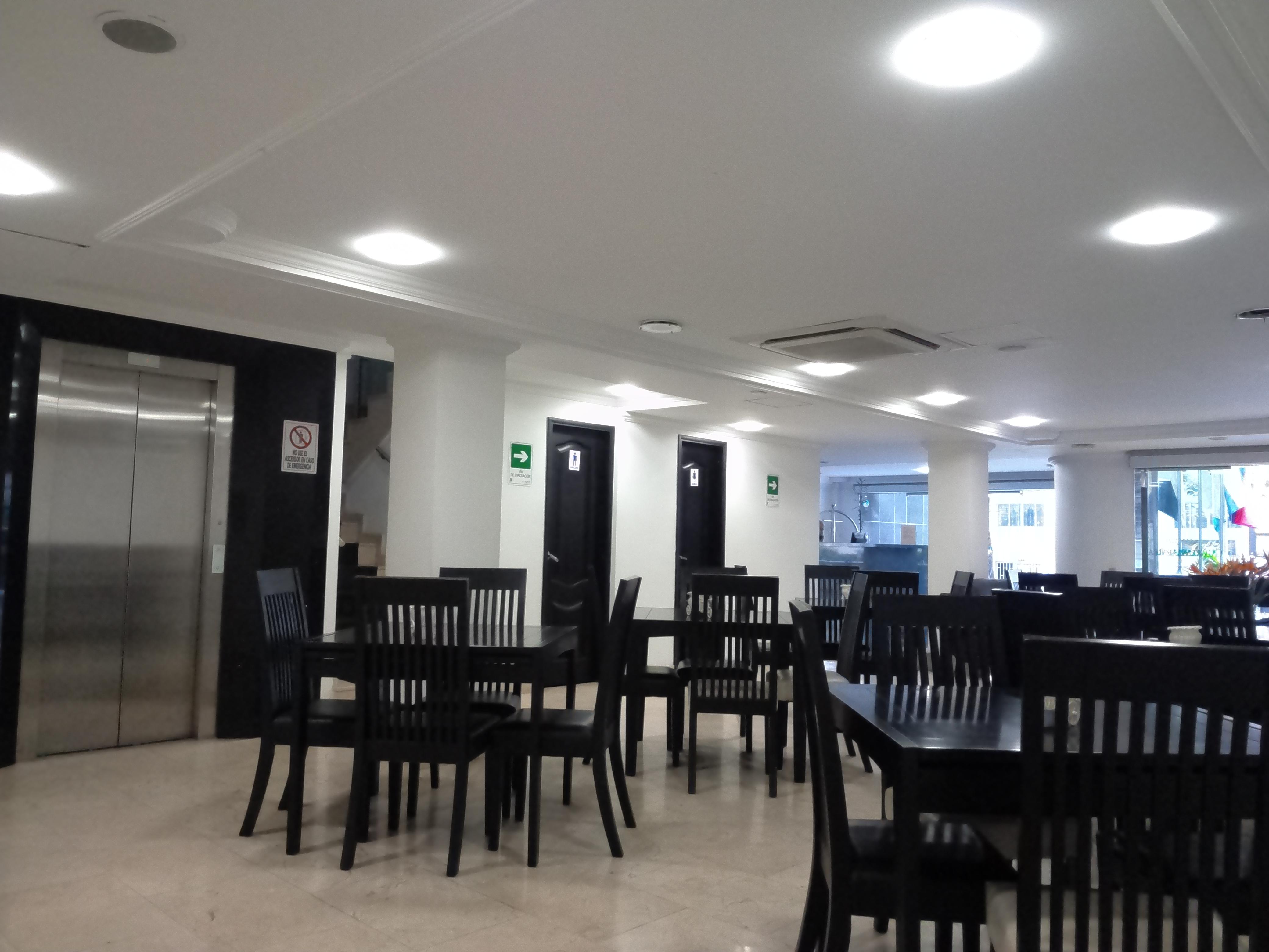 Hotel Calasanz Real ميديلين المظهر الخارجي الصورة