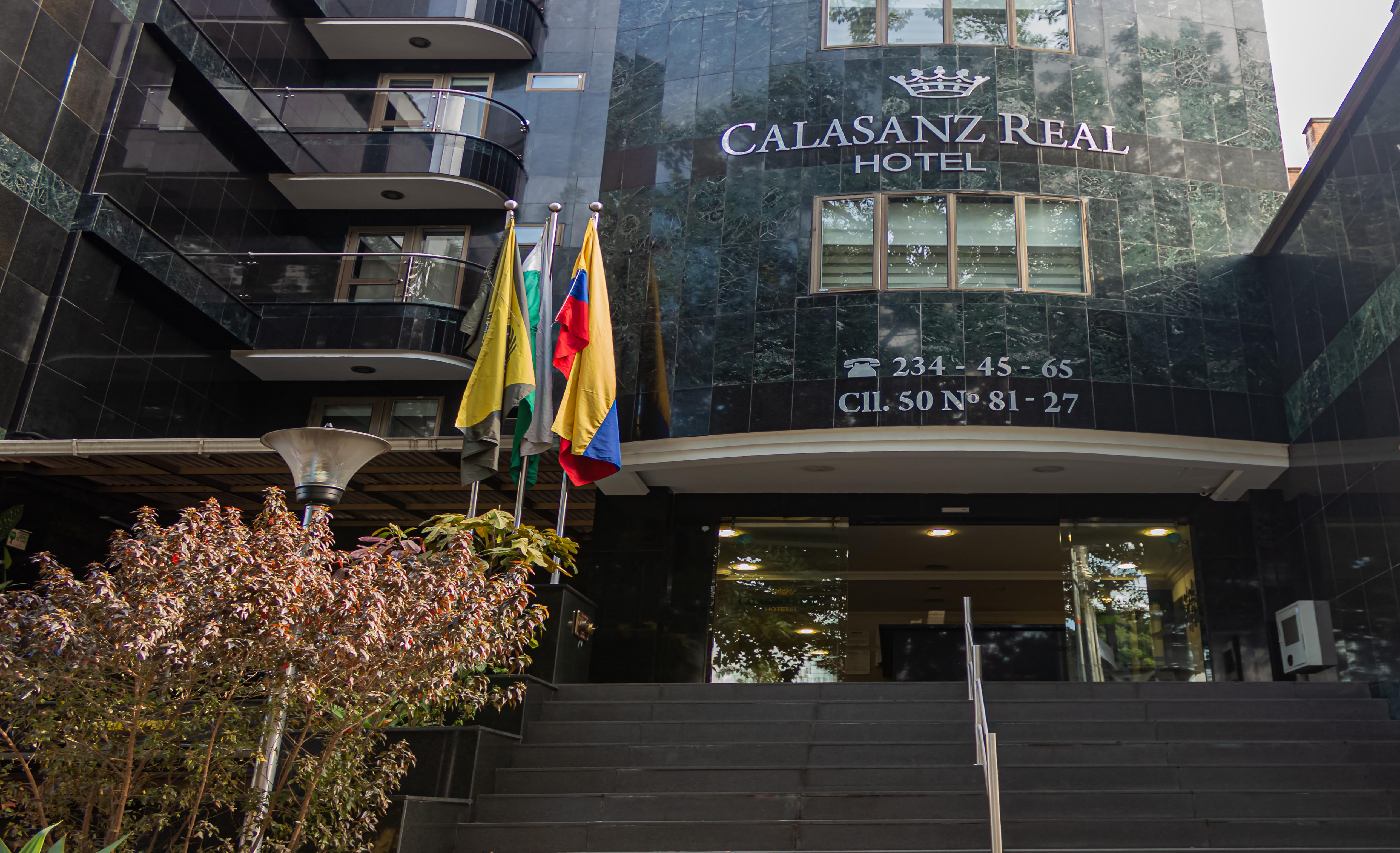 Hotel Calasanz Real ميديلين المظهر الخارجي الصورة