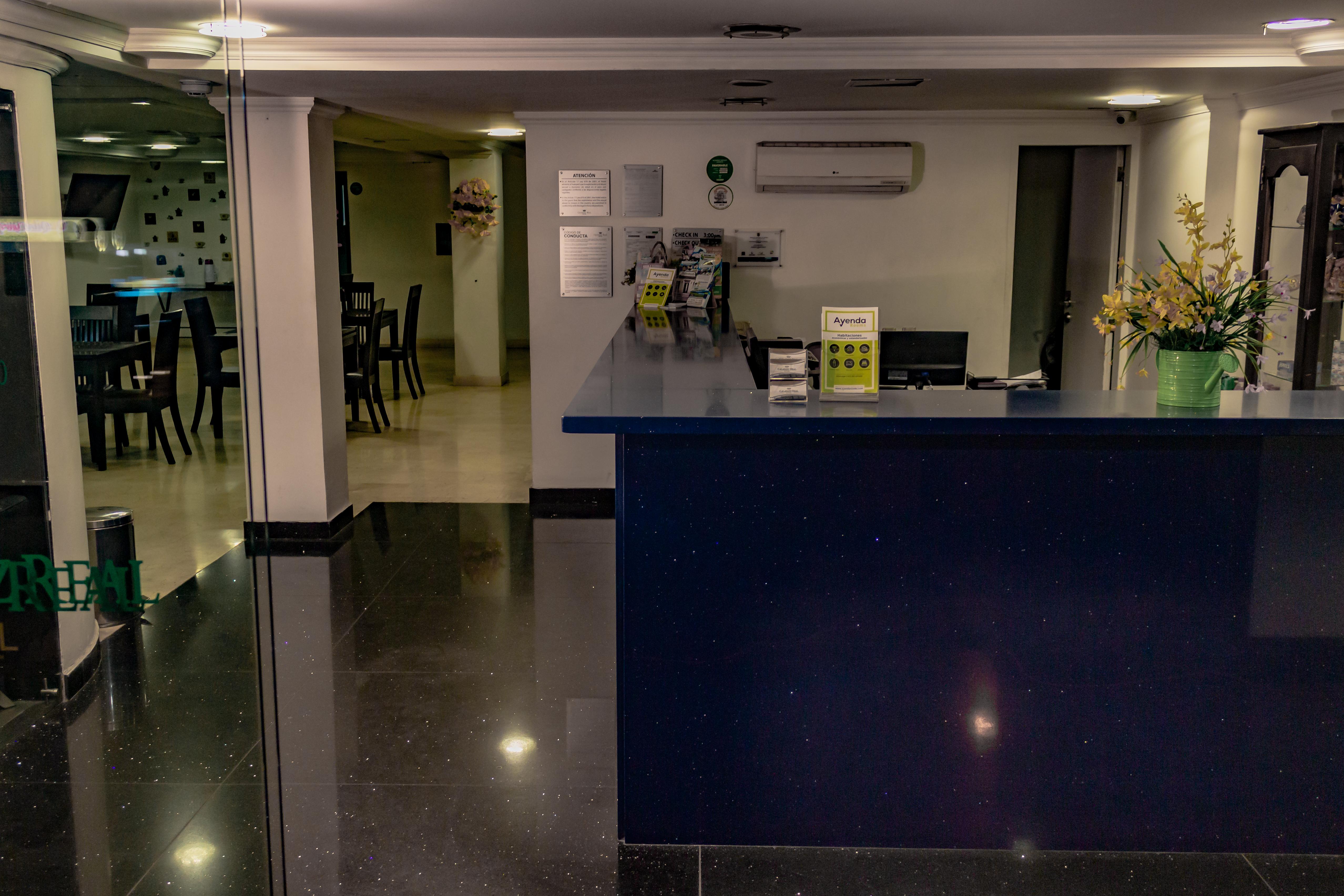 Hotel Calasanz Real ميديلين المظهر الخارجي الصورة