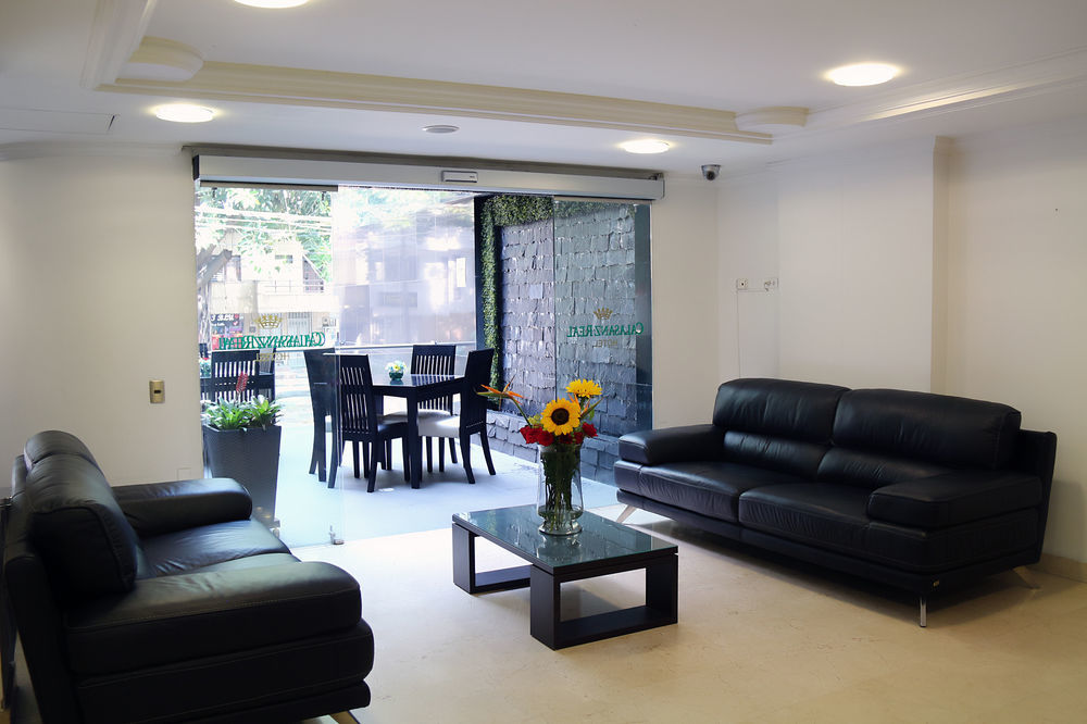 Hotel Calasanz Real ميديلين المظهر الخارجي الصورة