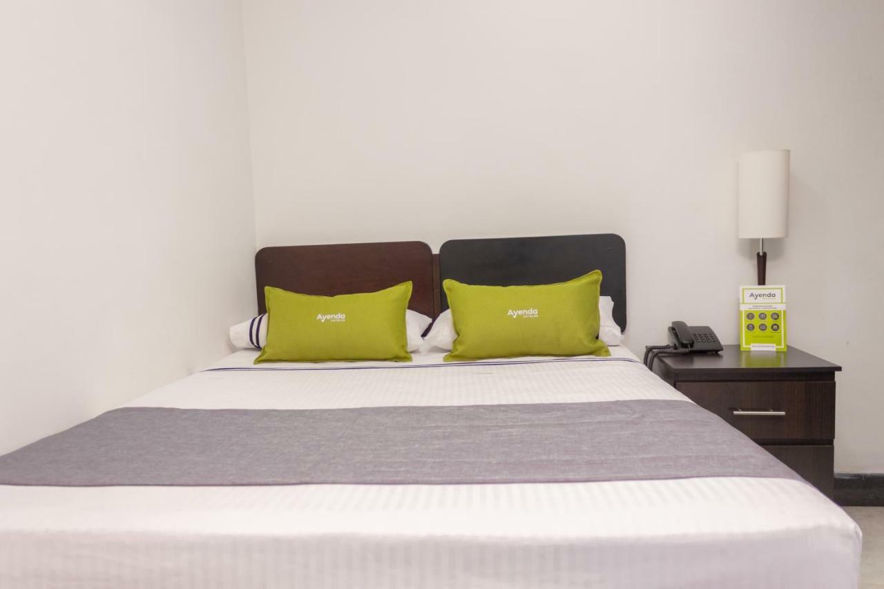 Hotel Calasanz Real ميديلين المظهر الخارجي الصورة